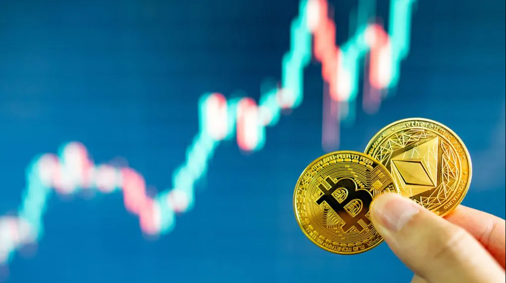 Är Bitcoin eller Etherium dyrare?
